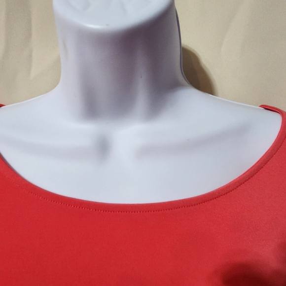 Calvin Klien Ladies Coral Top.  Sz M - Picture 5 of 7